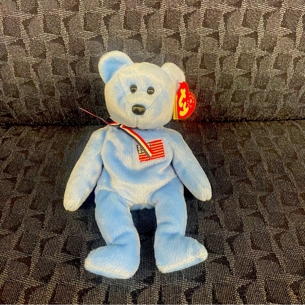 RETIRED 2001 “America” Beanie Baby